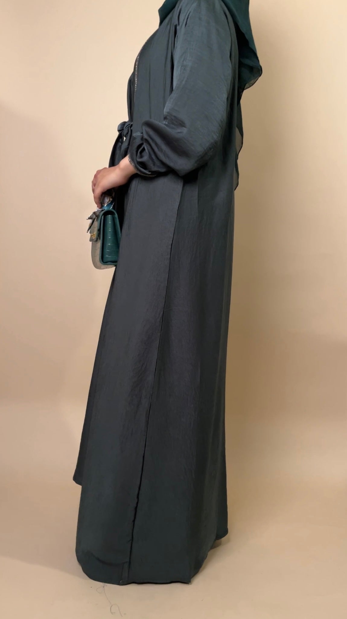 Amirah Abaya - MAYSHA Abaya