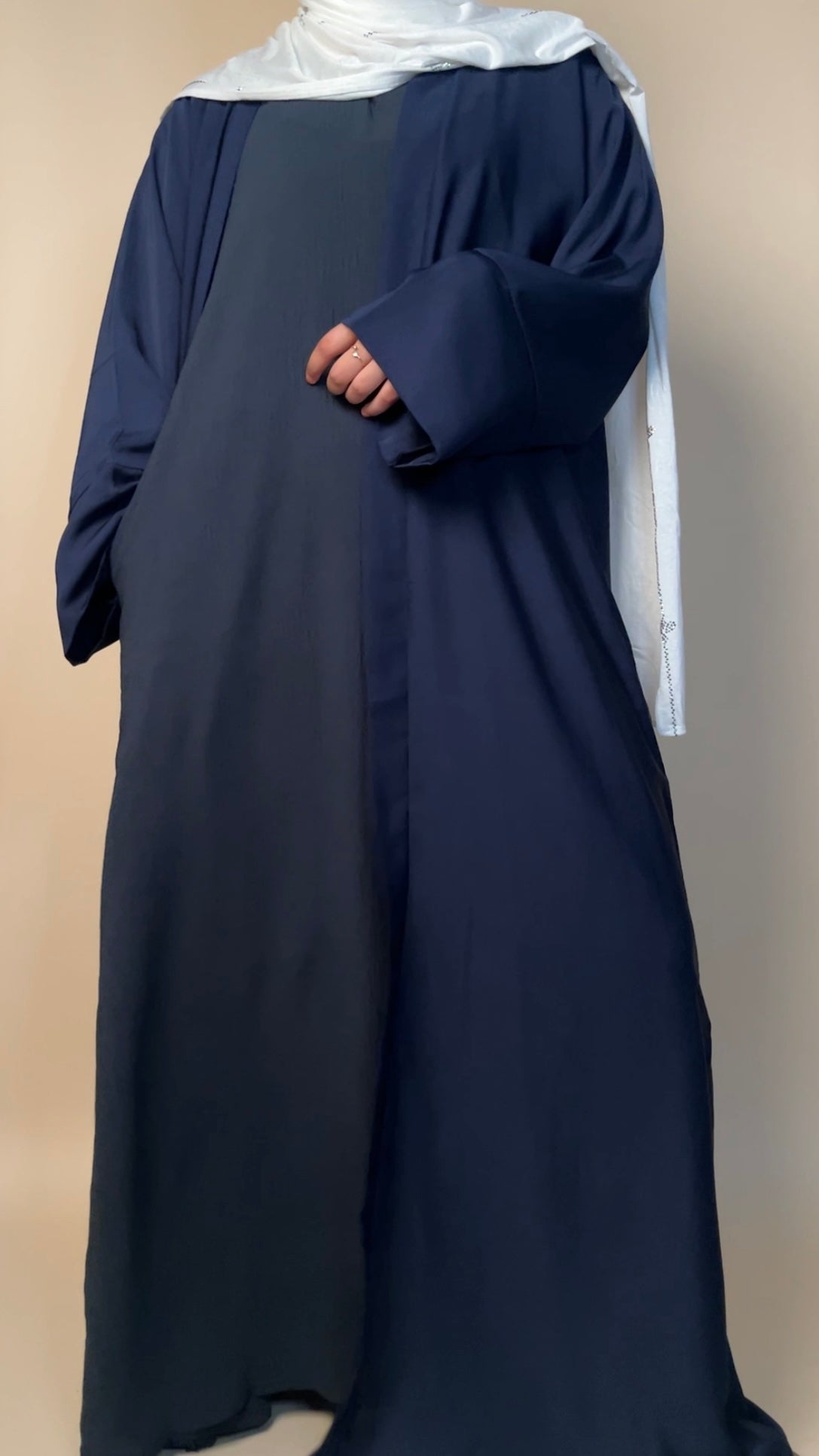 Nida open abaya