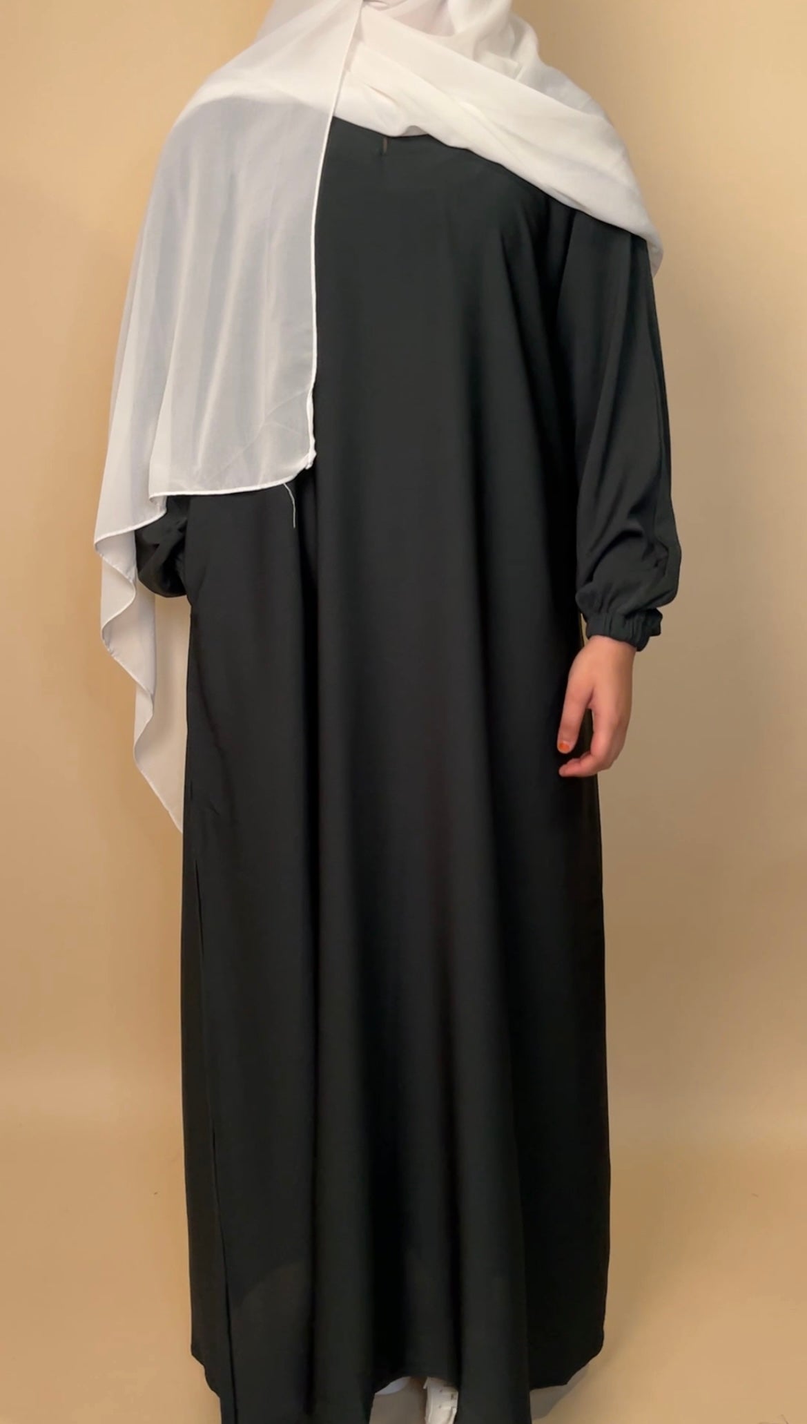 Zoom closed abaya | Greens and Blues - MAYSHA Abaya