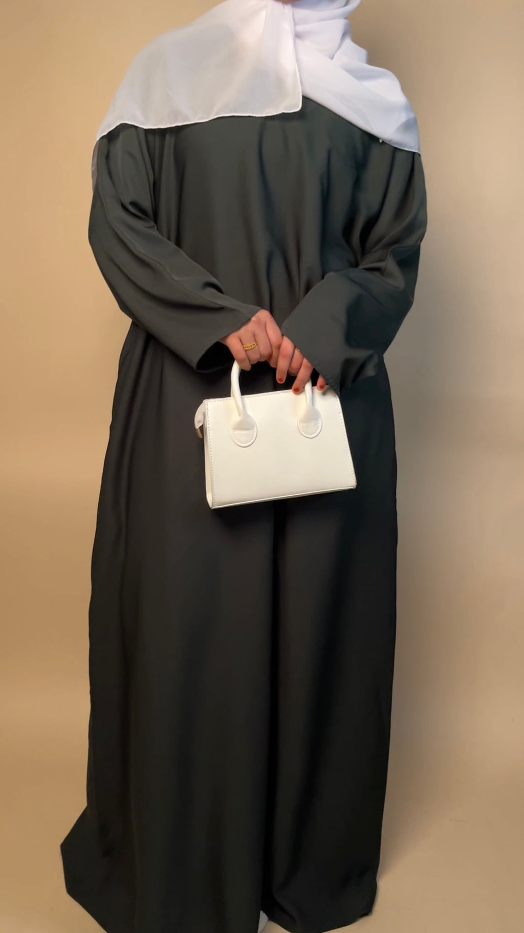 Nida Closed Abaya