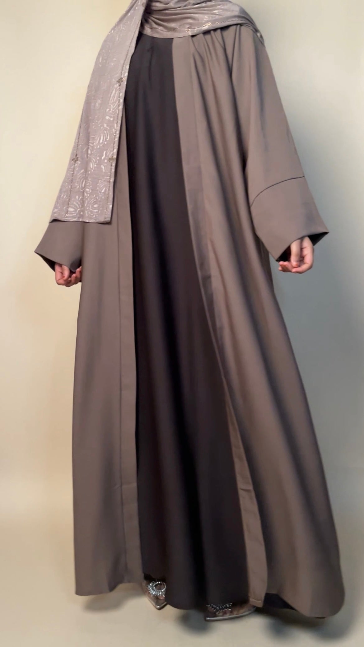 Nida open abaya