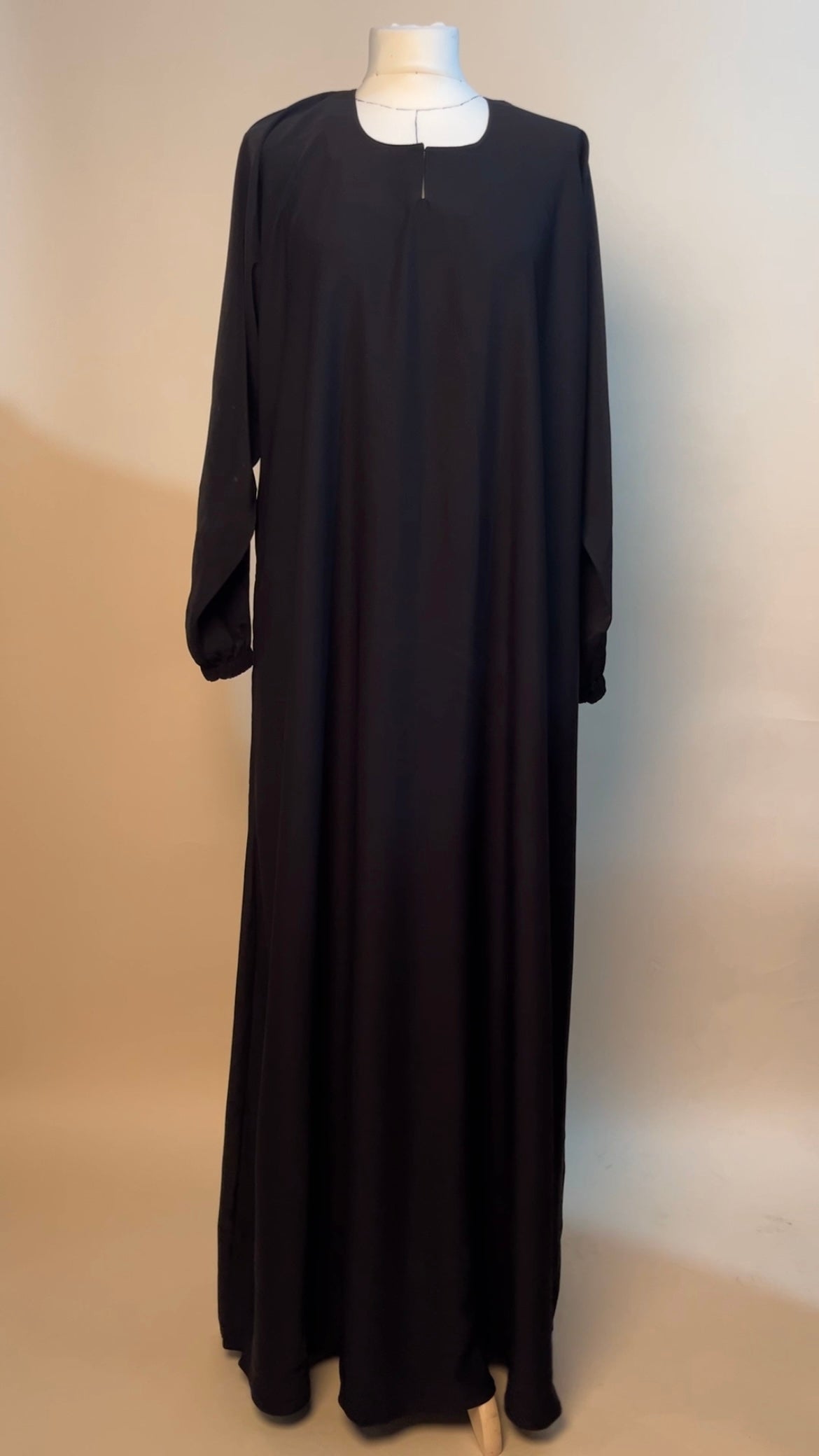 Fuka plain abaya